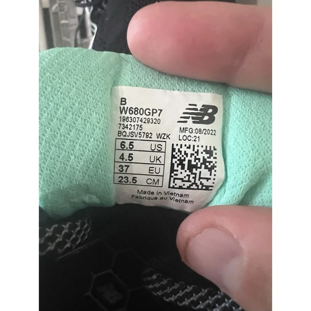 New Balance Fresh foam 680 Boaco‎ Purple Teal Size 6.5